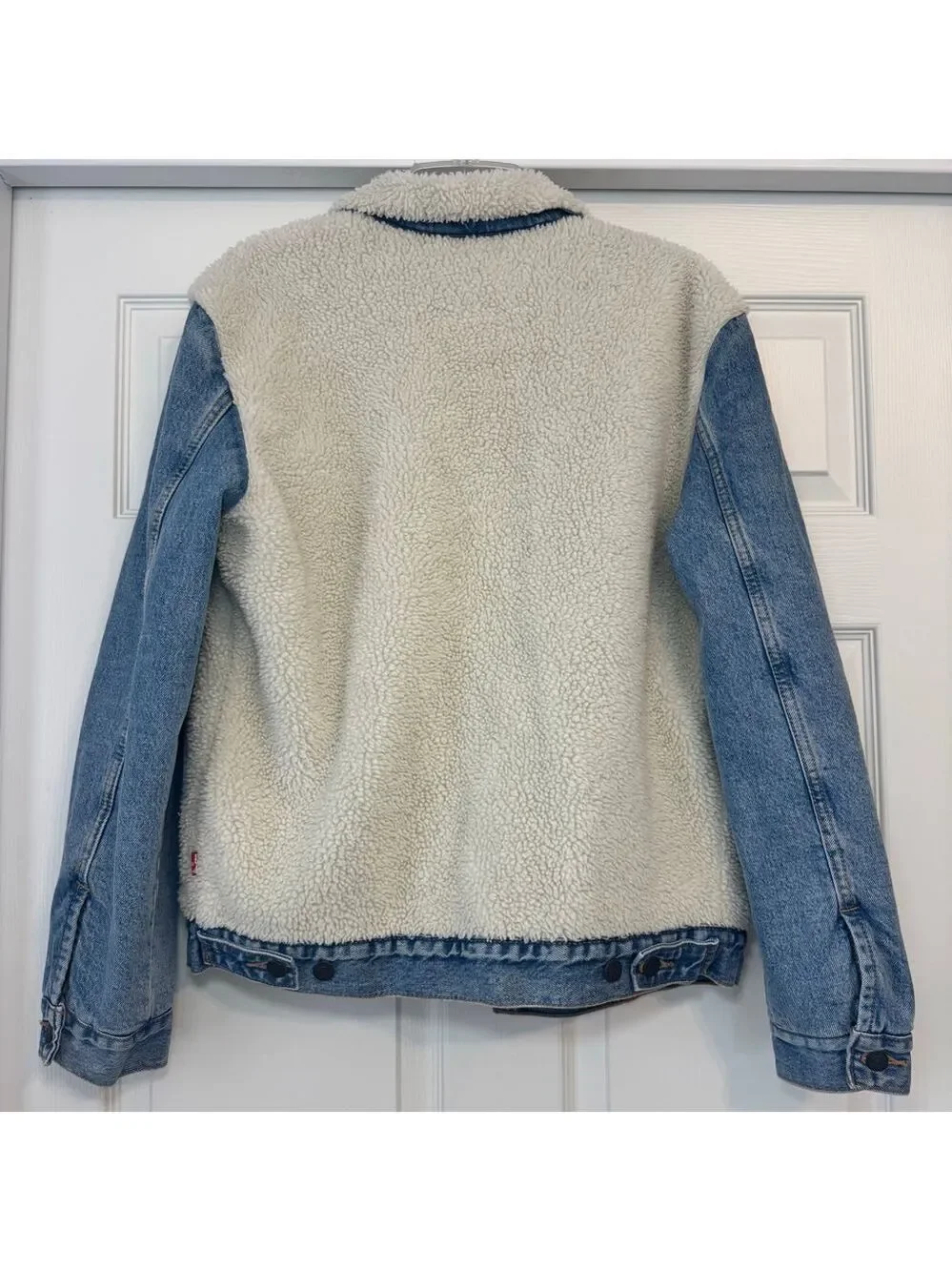 NWT Levi's Premium Sherpa Denim Trucker Jacket M Blue White - Picture 3 of 12